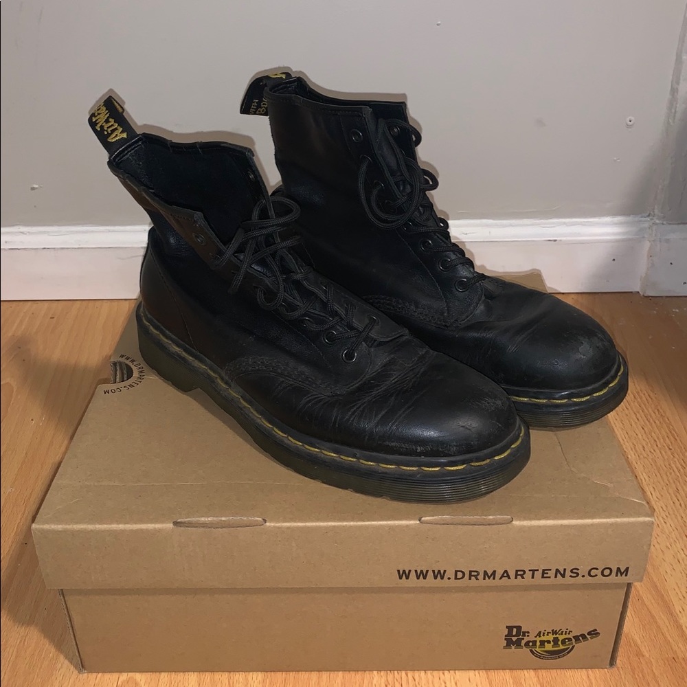 1460 Doc Martens